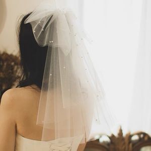 Wedding bridal Veil with Pearls